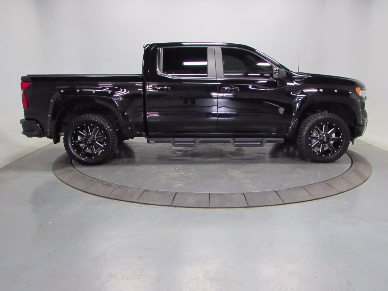 2022 Black Chevrolet Silverado 1500 RST 4X4 Truck