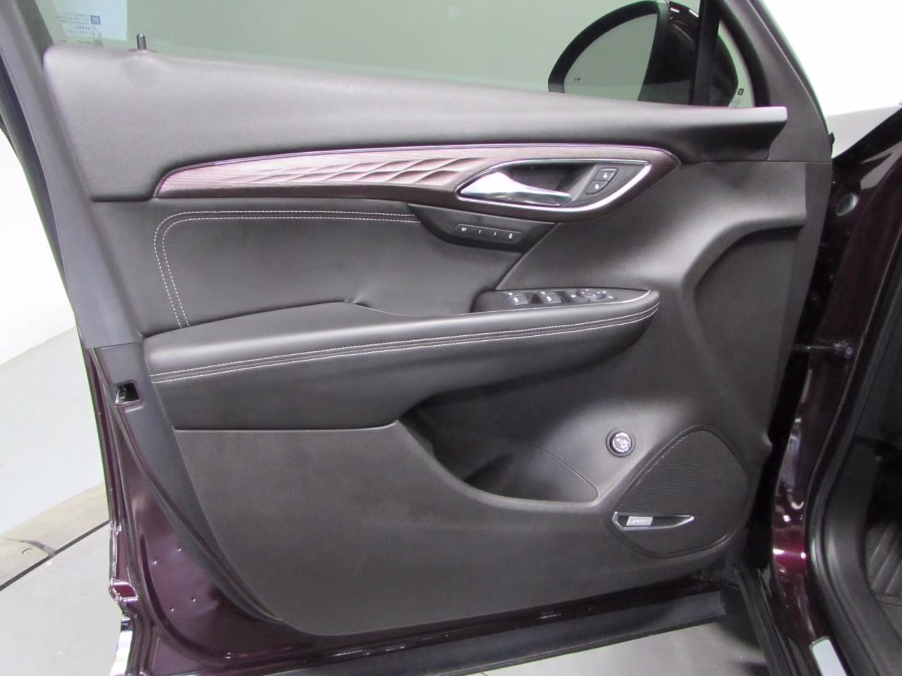 2021 Rich Garnet Metallic Buick Envision Avenir AWD SUV