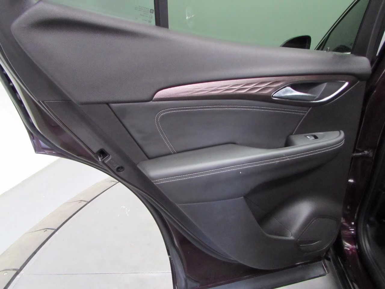 2021 Rich Garnet Metallic Buick Envision Avenir AWD SUV
