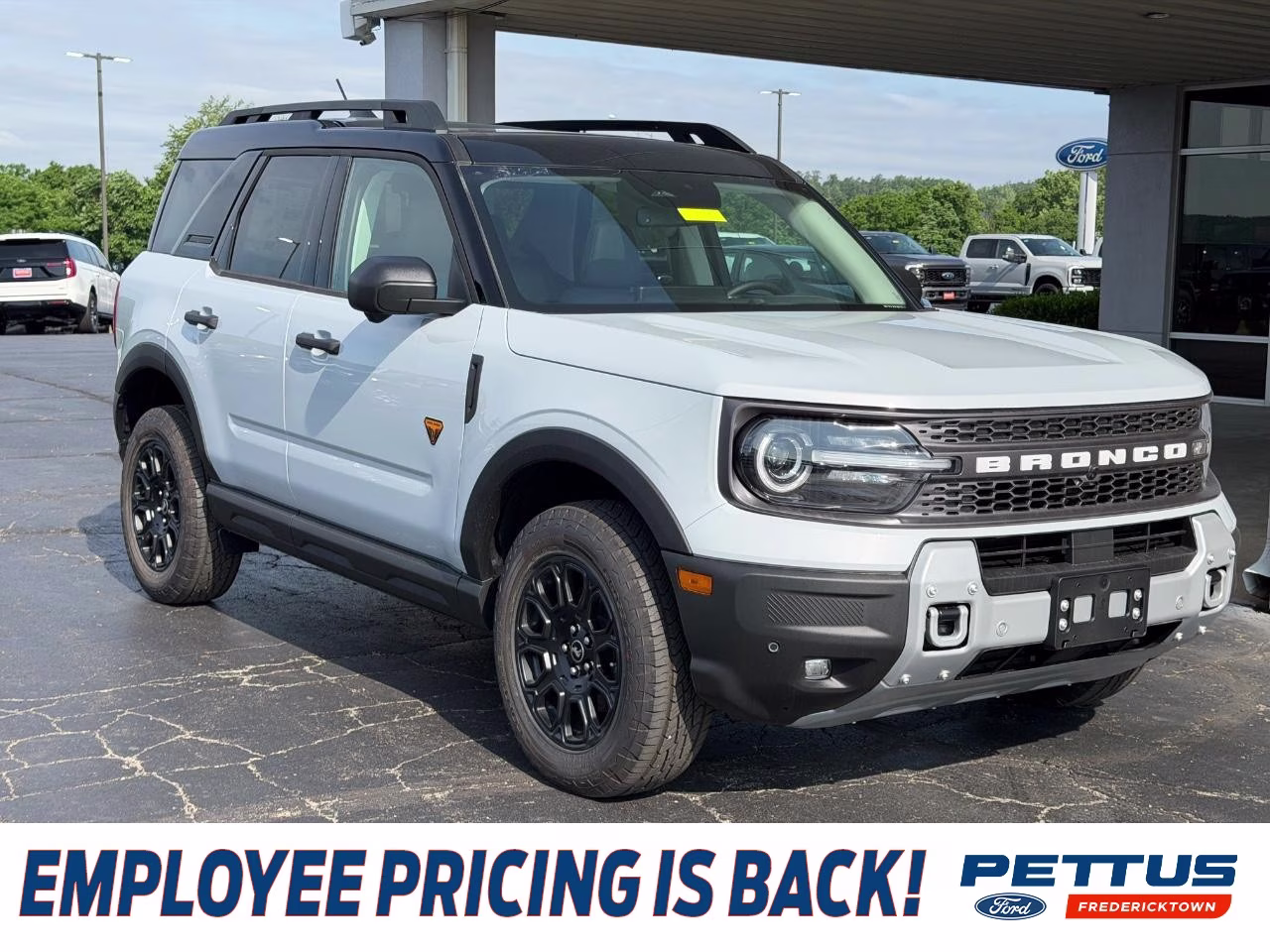 2026 Space White Metallic Ford Bronco Sport Badlands 4X4 SUV