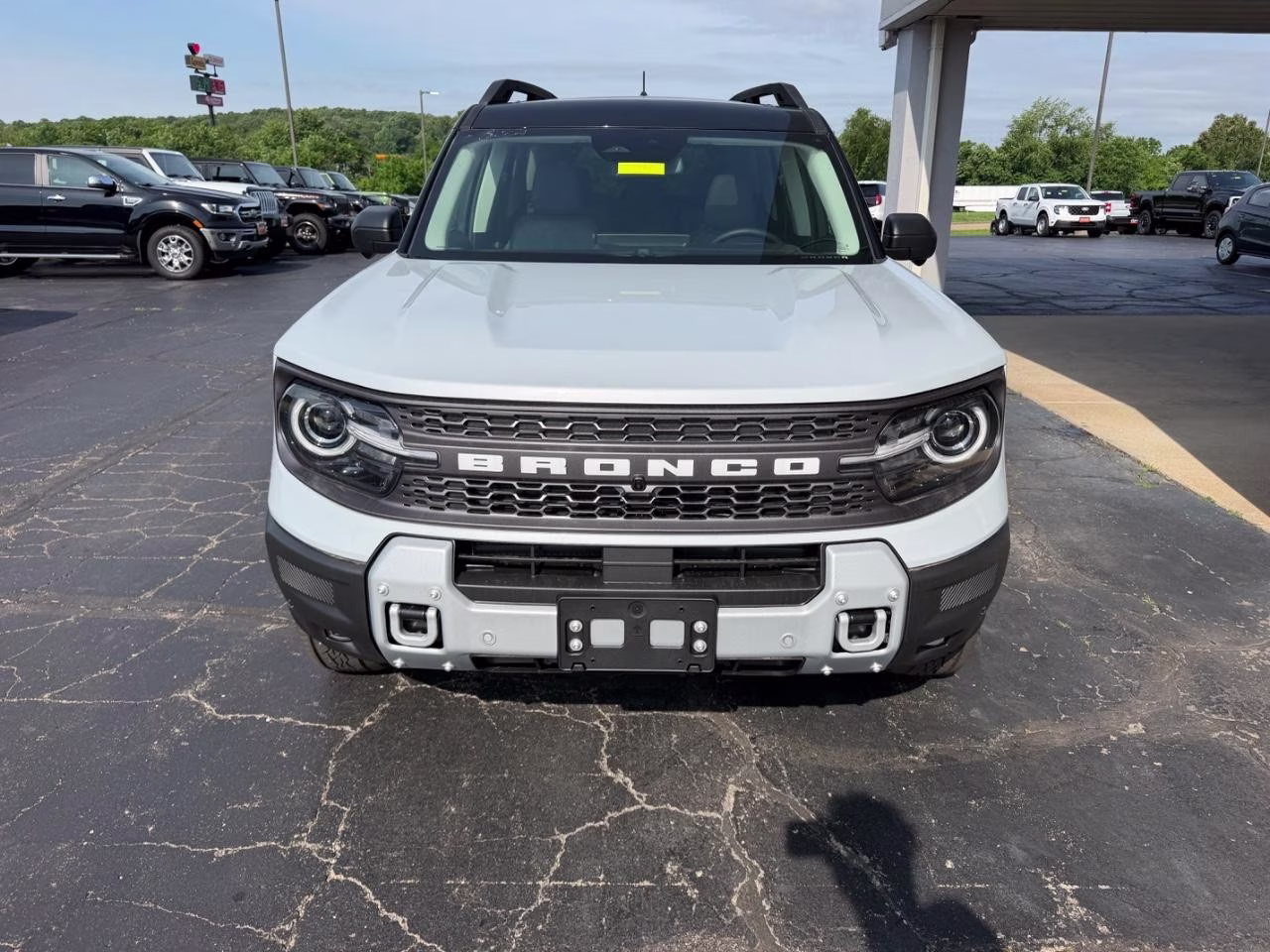 2026 Space White Metallic Ford Bronco Sport Badlands 4X4 SUV