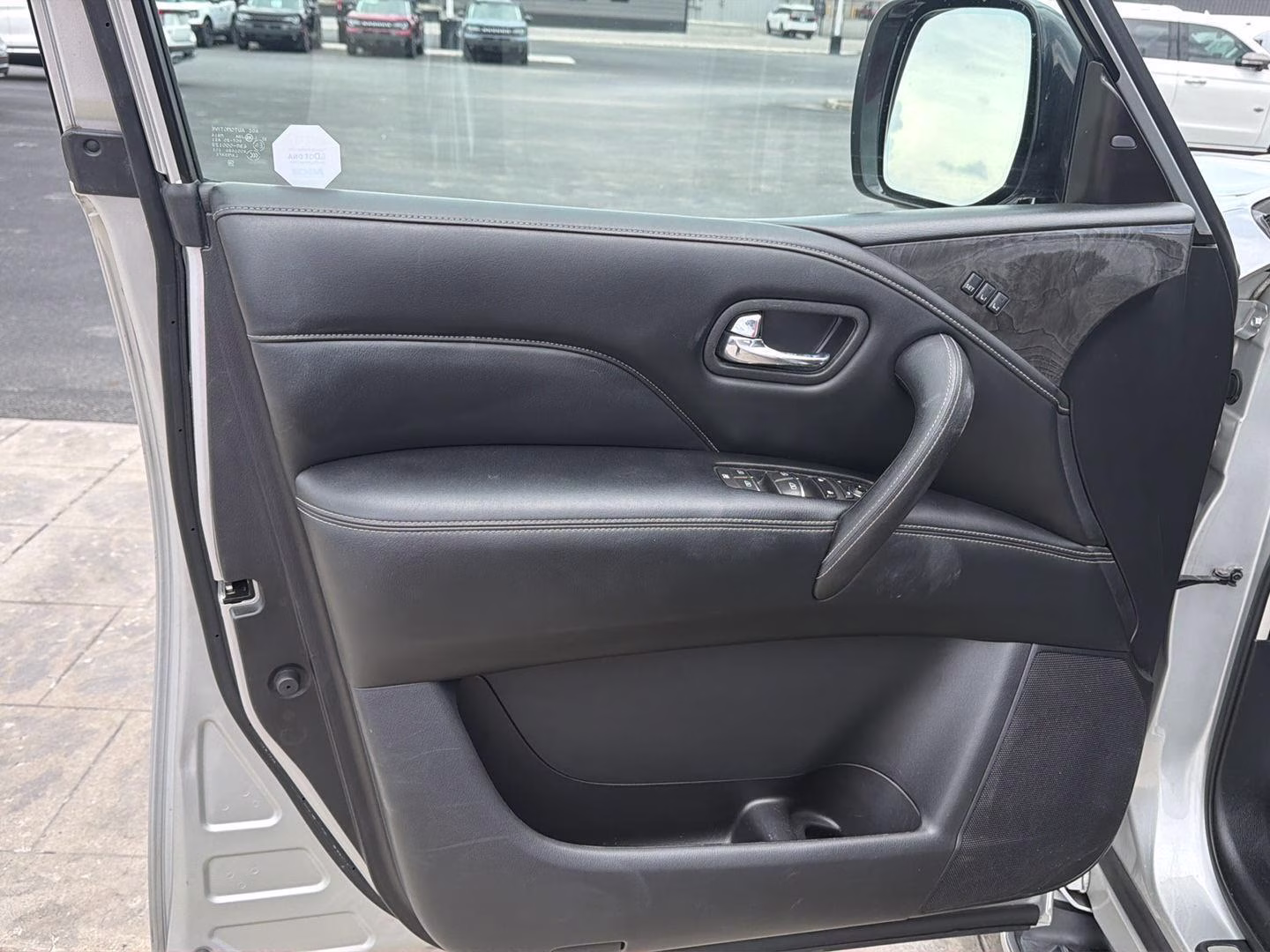 2021 Liquid Platinum INFINITI QX80 LUXE 4X4 SUV