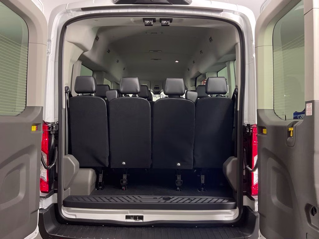 2026 Oxford White Ford Transit-350 XL RWD Crossover