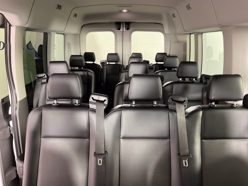 2026 Oxford White Ford Transit-350 XL RWD Crossover