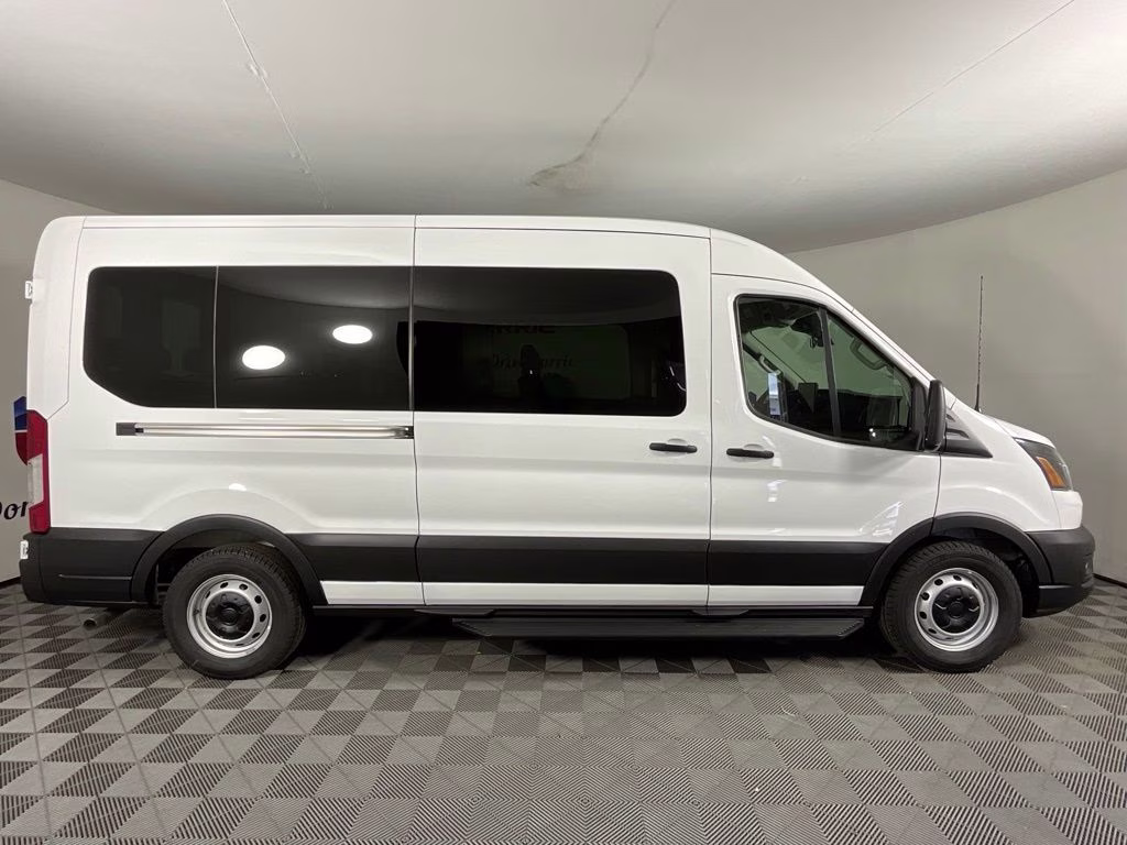 2026 Oxford White Ford Transit-350 XL RWD Crossover
