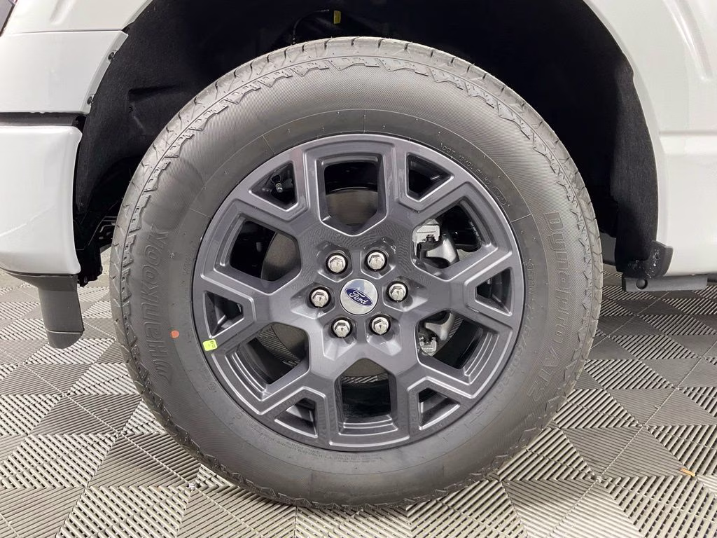 2026 Avalanche Ford F-150 STX 4X4 Truck