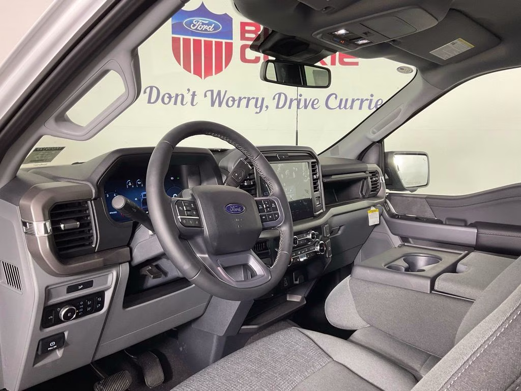 2026 Oxford White Ford F-150 XLT RWD Truck