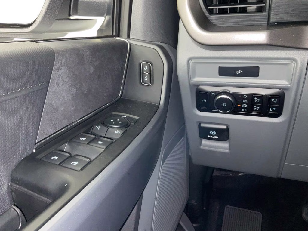2026 Oxford White Ford F-150 XLT RWD Truck