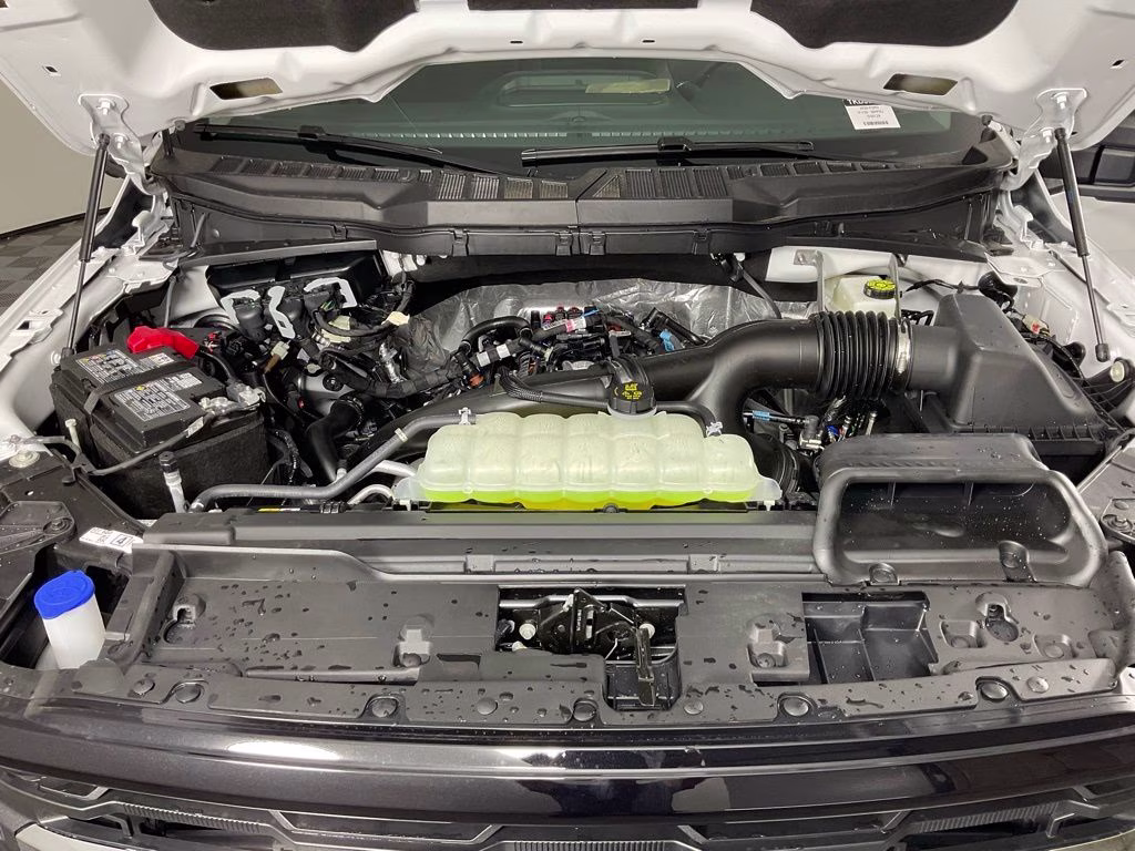 2026 Oxford White Ford F-150 XLT RWD Truck