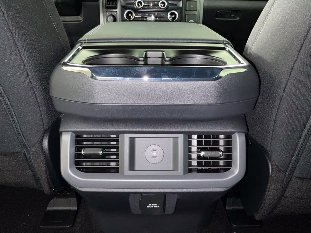 2026 Oxford White Ford F-150 XLT 4X4 Truck
