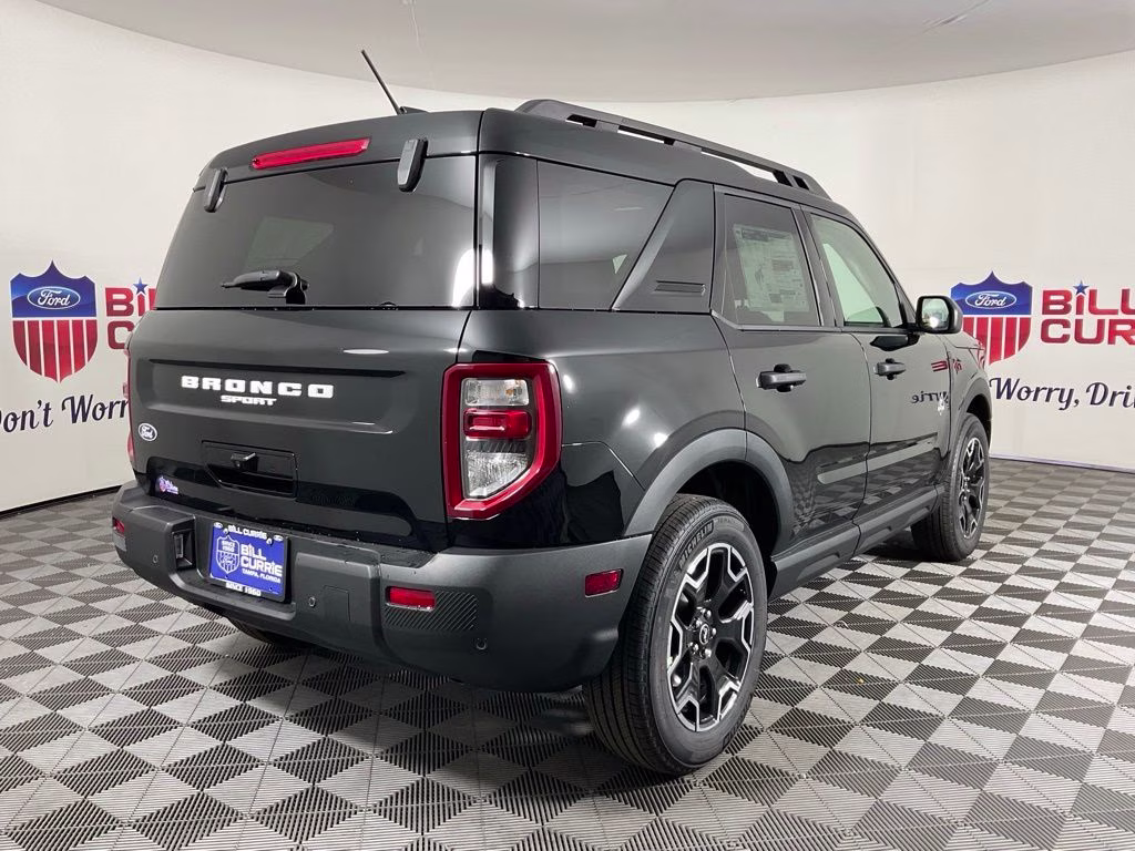 2026 Shadow Black Ford Bronco Sport Outer Banks 4X4 SUV