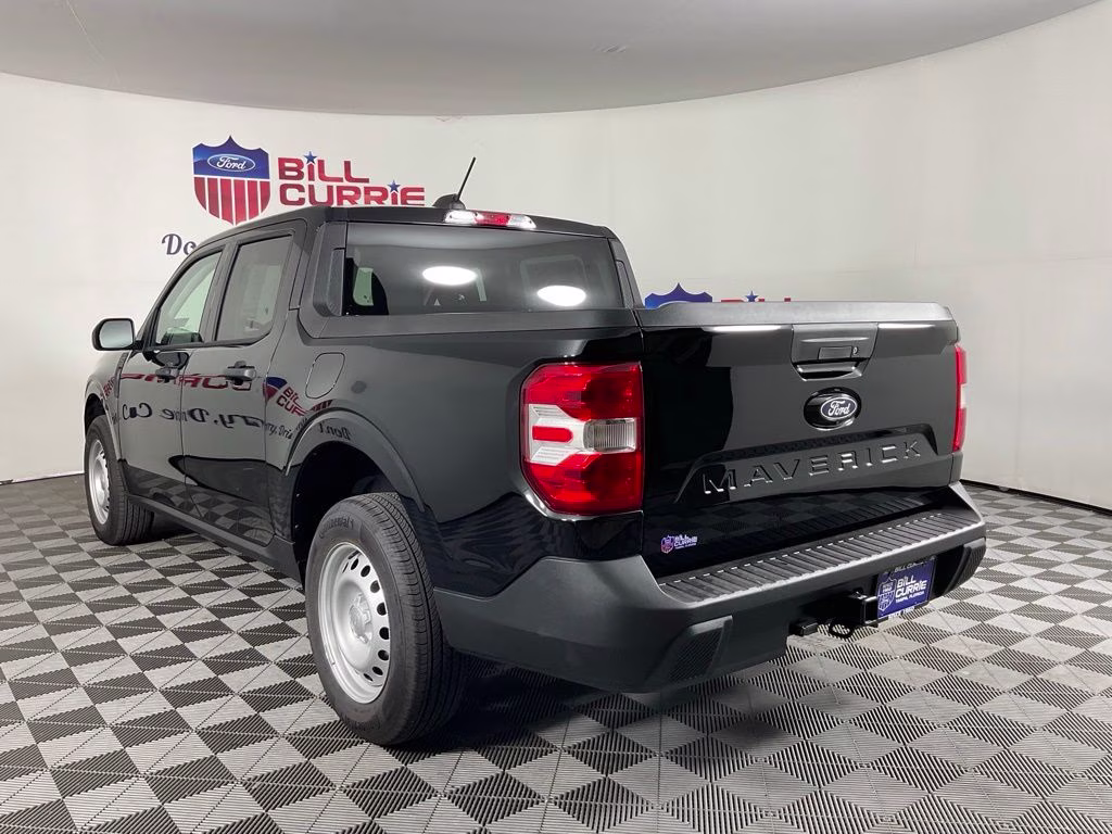 2026 Shadow Black Ford Maverick XL FWD Truck
