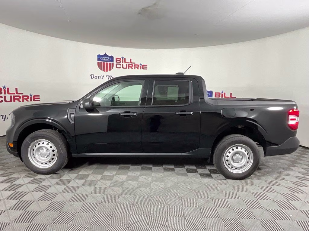 2026 Shadow Black Ford Maverick XL FWD Truck