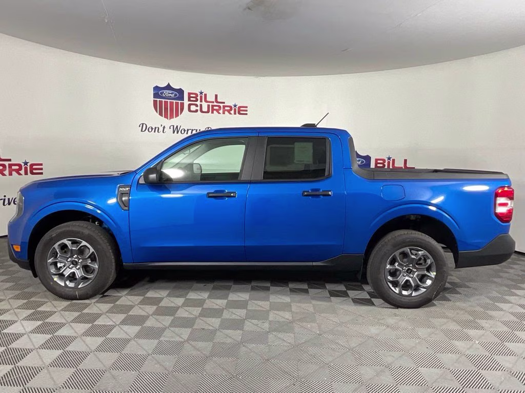2026 Blue Ford Maverick XLT FWD Truck