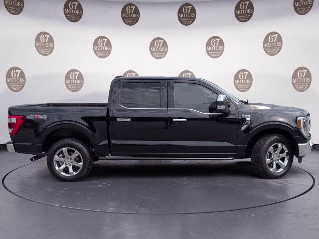2023 Black Metallic Ford F-150 Lariat 4X4 Truck