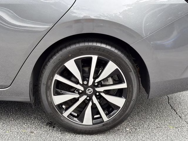 2023 Gun Metallic Nissan Sentra SV FWD Sedan
