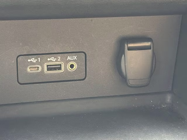2023 Gun Metallic Nissan Sentra SV FWD Sedan