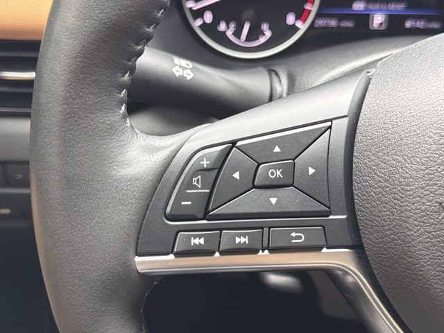 2023 Gun Metallic Nissan Sentra SV FWD Sedan