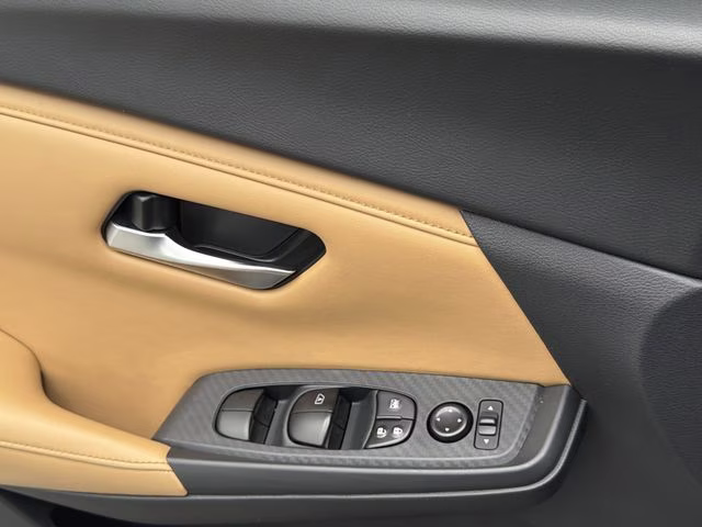 2023 Gun Metallic Nissan Sentra SV FWD Sedan