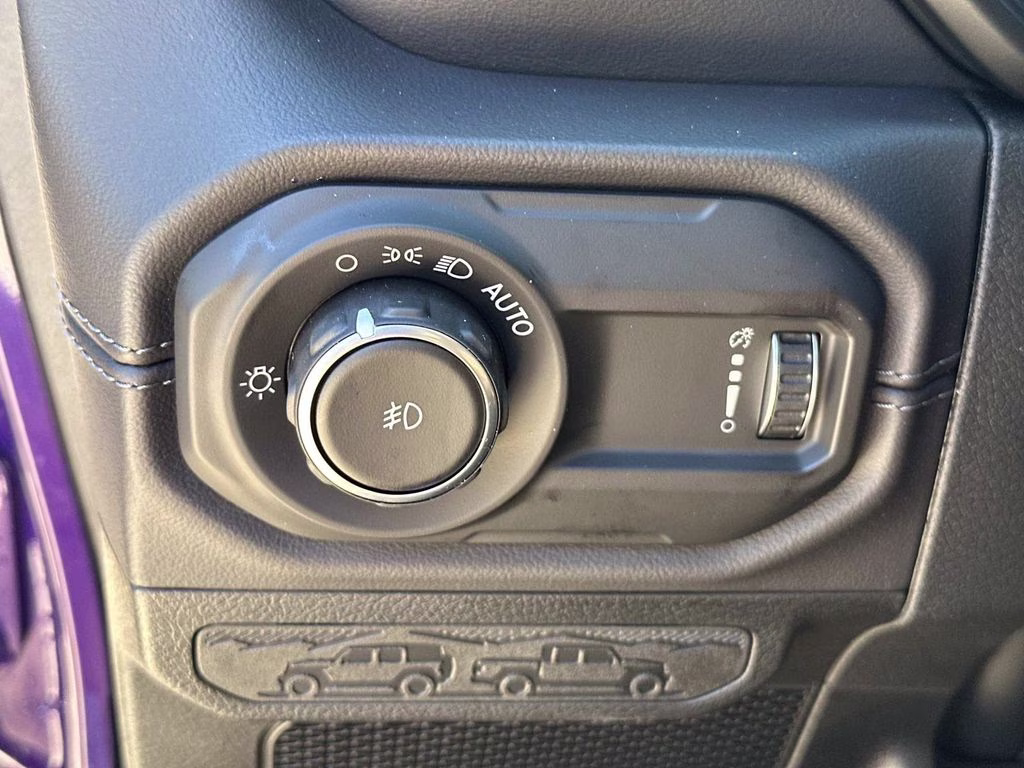2026 Reign Jeep Wrangler Sahara 4X4 SUV
