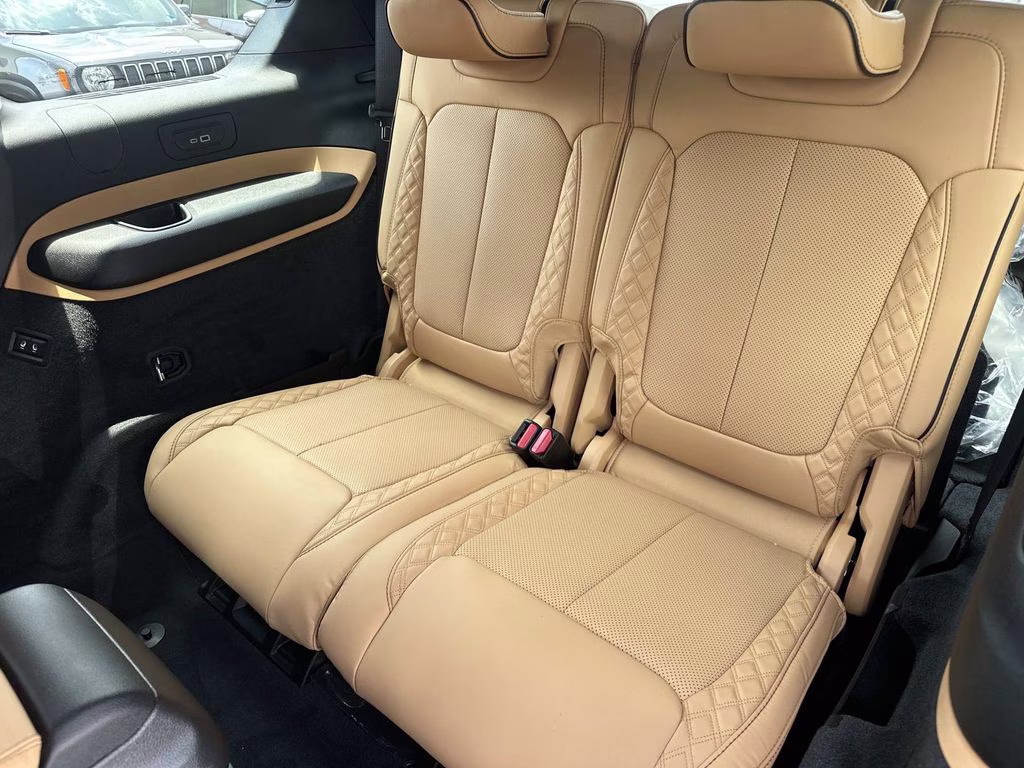 2026 Diamond Black Crystal Pearlcoat Jeep Grand Cherokee L Summit 4X4 SUV