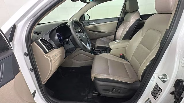 2021 White Cream Hyundai Tucson Ultimate AWD SUV