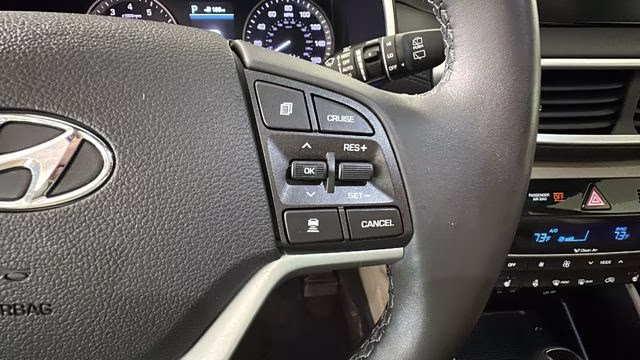 2021 White Cream Hyundai Tucson Ultimate AWD SUV