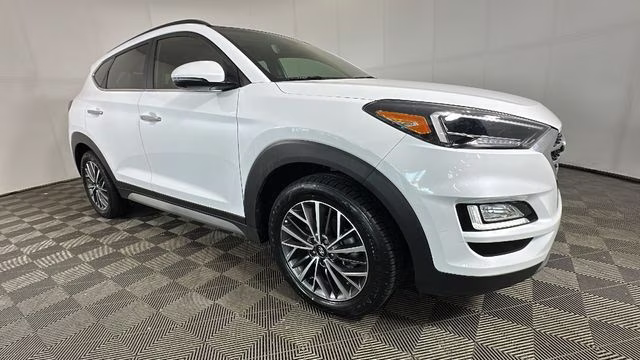 2021 White Cream Hyundai Tucson Ultimate AWD SUV