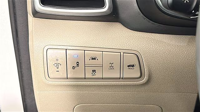 2021 White Cream Hyundai Tucson Ultimate AWD SUV