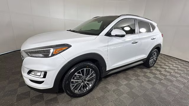 2021 White Cream Hyundai Tucson Ultimate AWD SUV