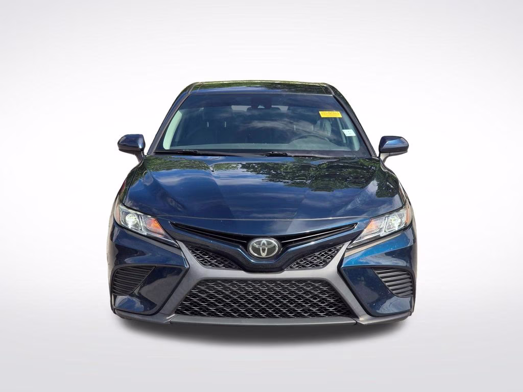 2019 Galactic Aqua Mica Toyota Camry SE FWD Sedan