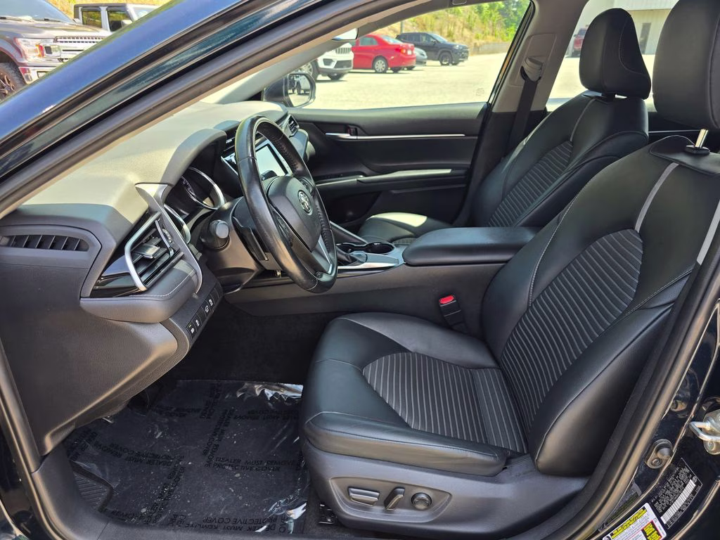 2019 Galactic Aqua Mica Toyota Camry SE FWD Sedan