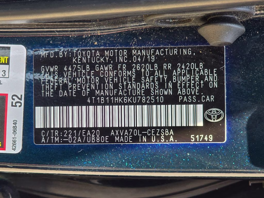 2019 Galactic Aqua Mica Toyota Camry SE FWD Sedan