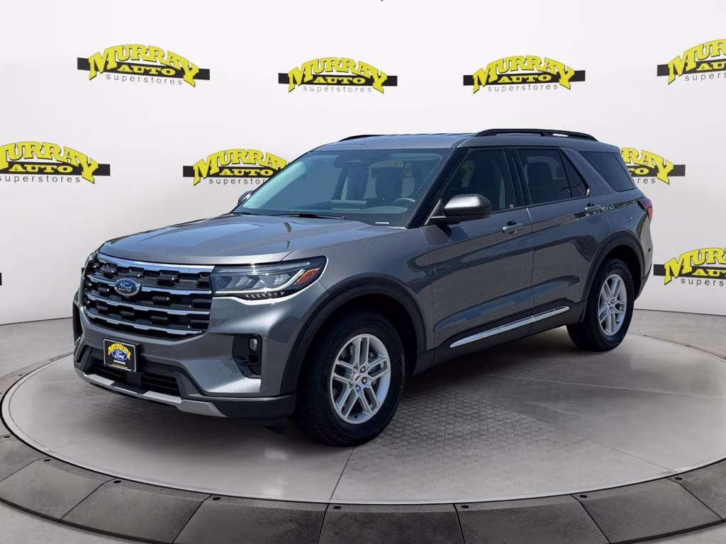 2025 Gray Metallic Ford Explorer Active RWD SUV