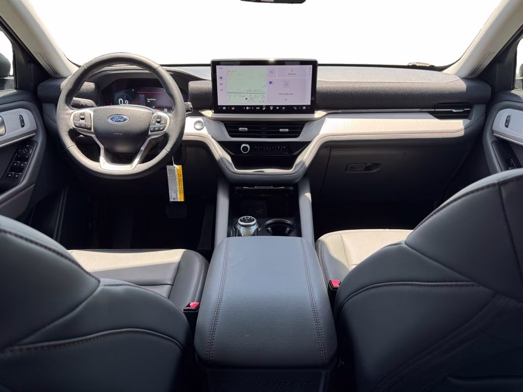 2025 Gray Metallic Ford Explorer Active RWD SUV