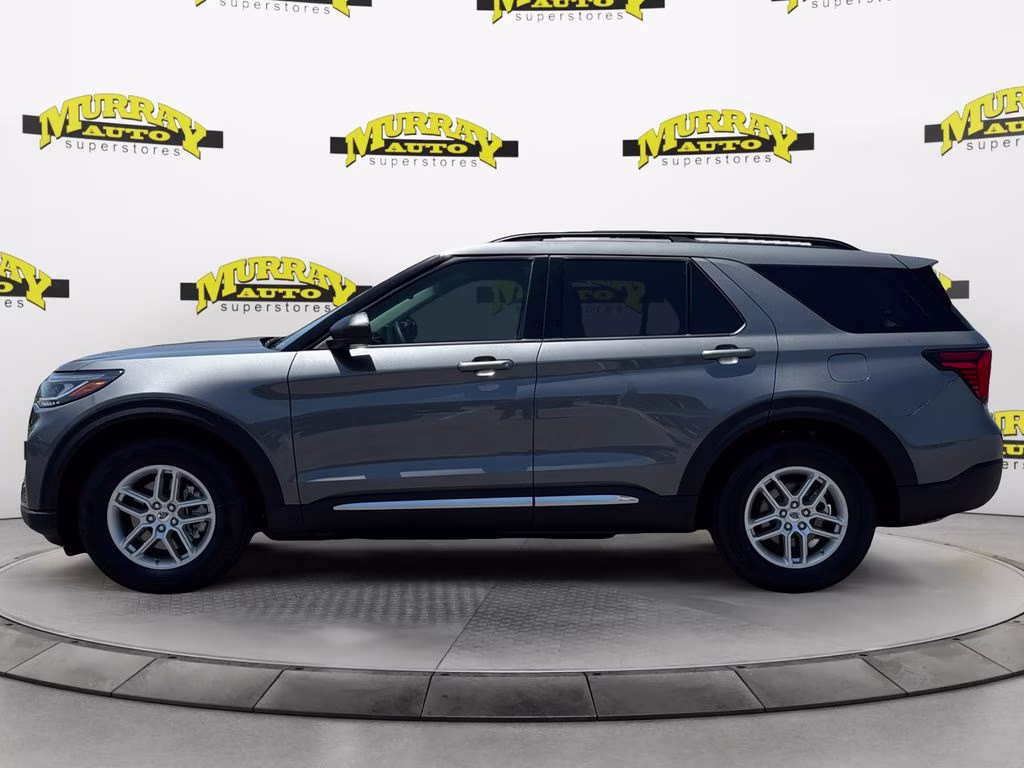 2025 Gray Metallic Ford Explorer Active RWD SUV