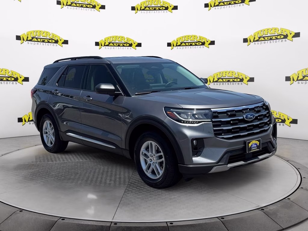 2025 Gray Metallic Ford Explorer Active RWD SUV