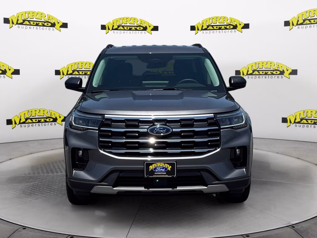 2025 Gray Metallic Ford Explorer Active RWD SUV
