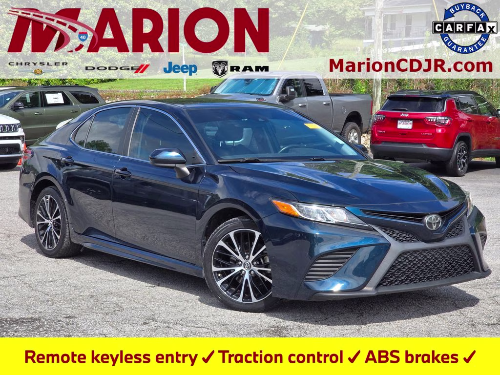 2019 Galactic Aqua Mica Toyota Camry SE FWD Sedan