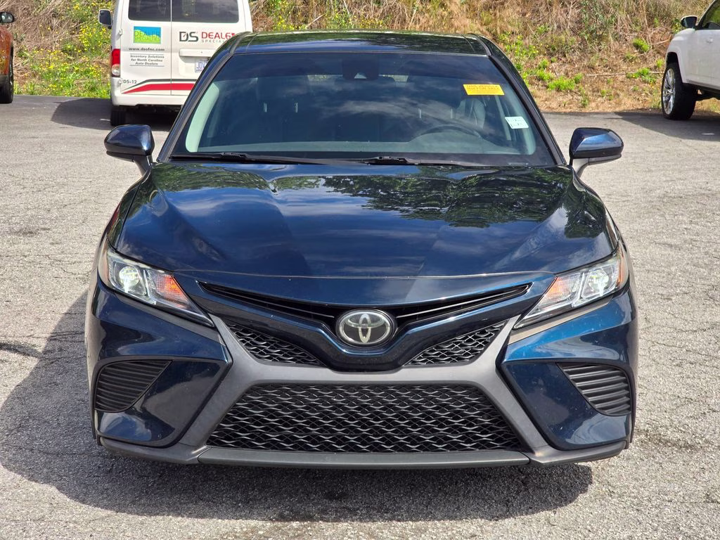 2019 Galactic Aqua Mica Toyota Camry SE FWD Sedan