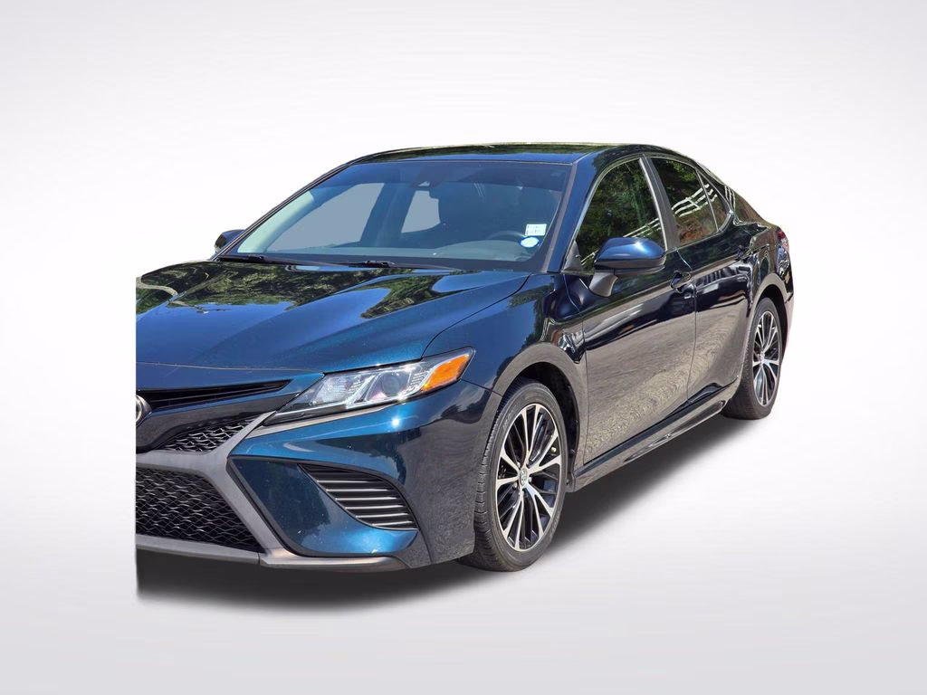 2019 Galactic Aqua Mica Toyota Camry SE FWD Sedan
