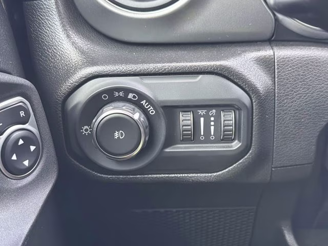 2022 Black Clearcoat Jeep Wrangler Sport S 4X4 Convertible