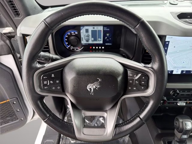 2023 Oxford White Ford Bronco Badlands 4X4 Convertible