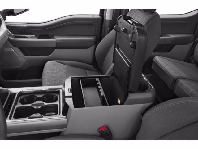 2023 Oxford White Ford Super Duty F-250 SRW XLT 4X4 Truck