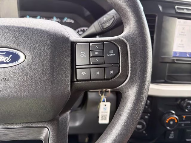 2023 Oxford White Ford Super Duty F-250 SRW XLT 4X4 Truck