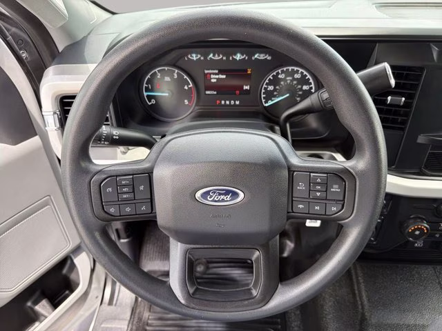 2023 Oxford White Ford Super Duty F-250 SRW XLT 4X4 Truck