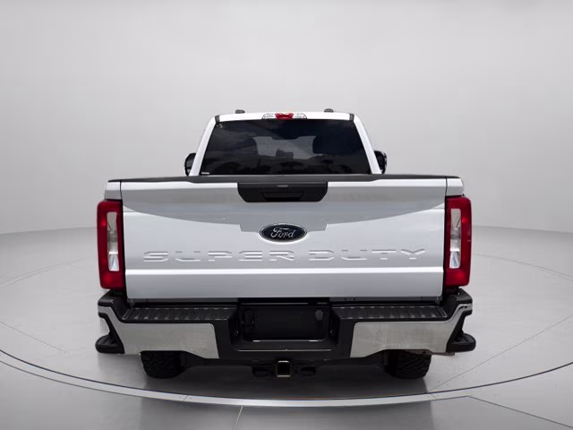 2023 Oxford White Ford Super Duty F-250 SRW XLT 4X4 Truck