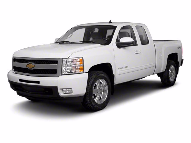 2013 Silver Ice Metallic Chevrolet Silverado 1500 LT RWD Truck