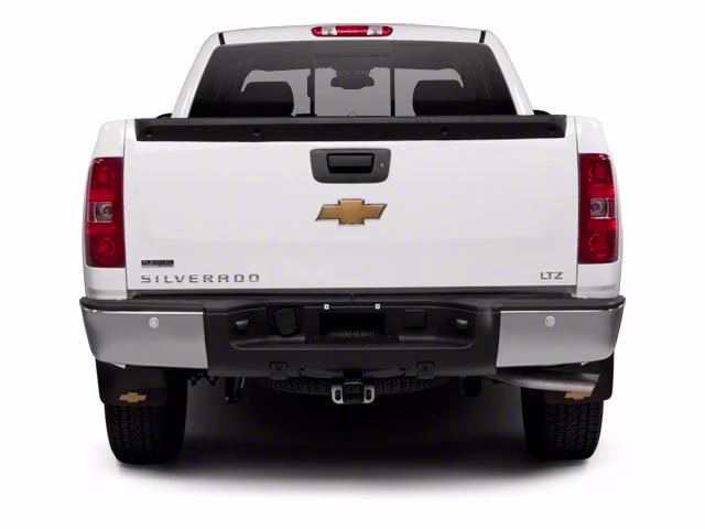 2013 Silver Ice Metallic Chevrolet Silverado 1500 LT RWD Truck