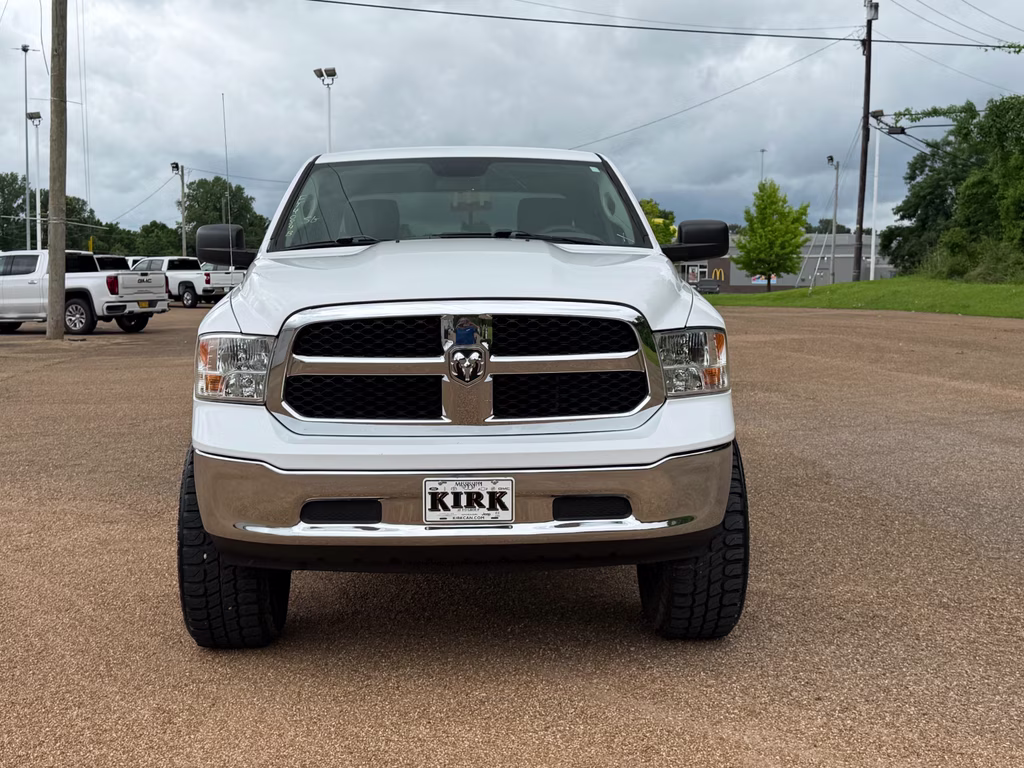 2019 Bright White Clearcoat Ram 1500 Classic Tradesman 4X4 Truck